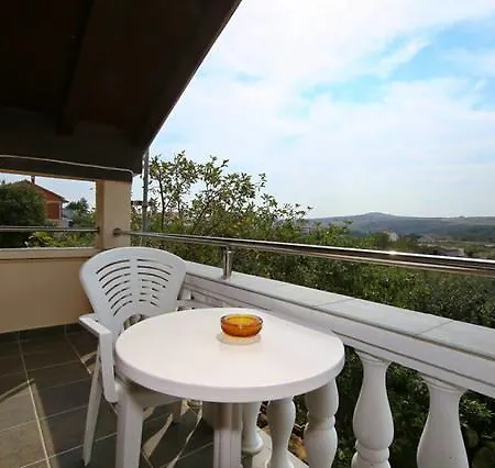 Appartement Skolj 3 Posedarje